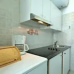 Nika 3 Mit Pool Und Whirlpool 400 By Interhome Apartmán