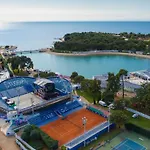 Apartmán Nika 3 Mit Pool Und Whirlpool 400 By Interhome